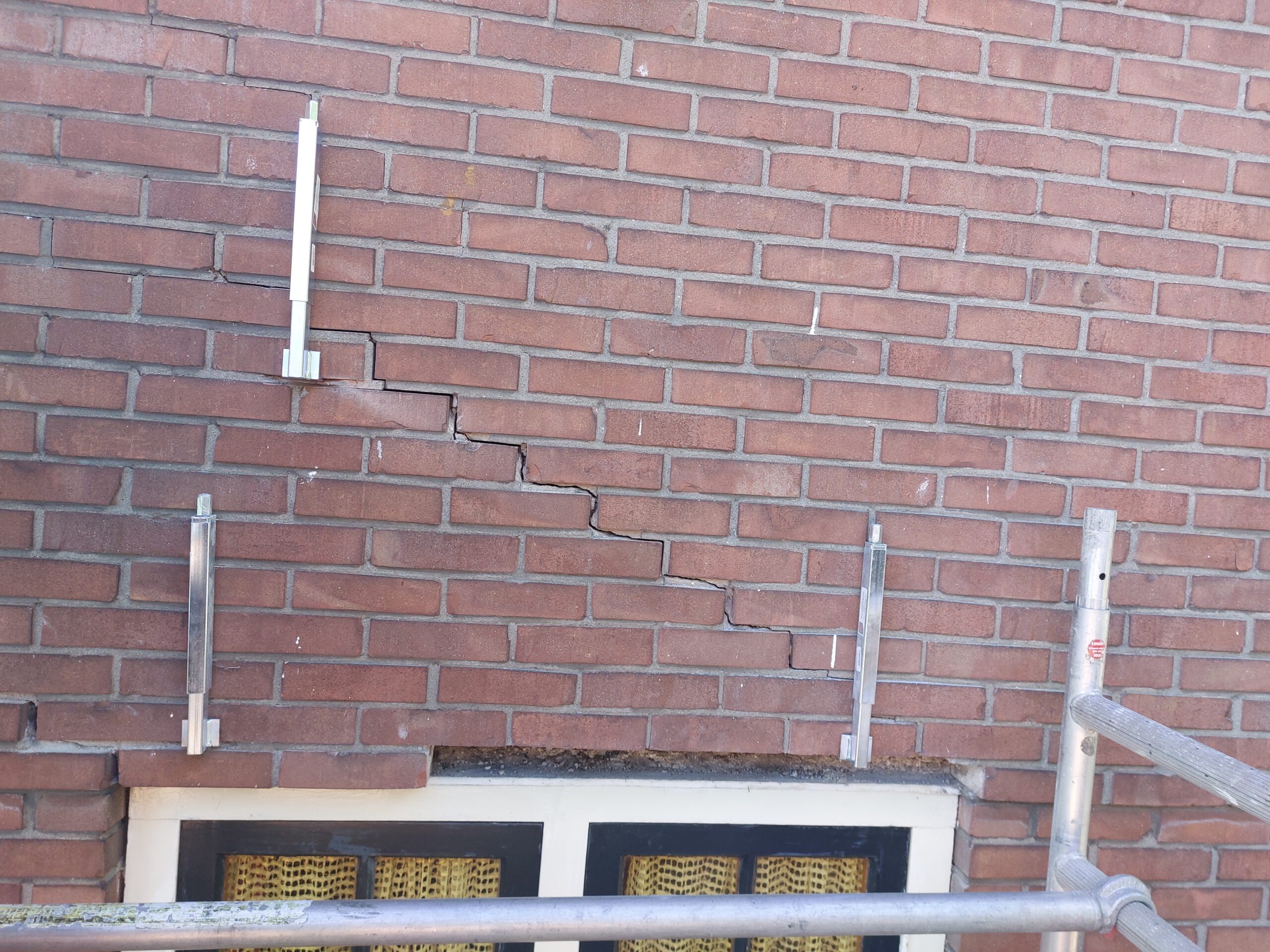 Gevel renovatie — voor